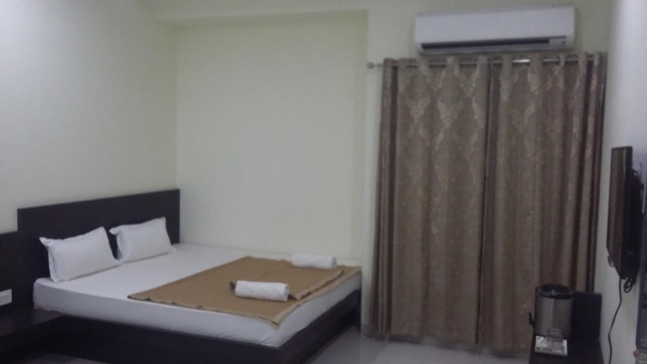 Casa Green Hotel Shirdi Exterior photo