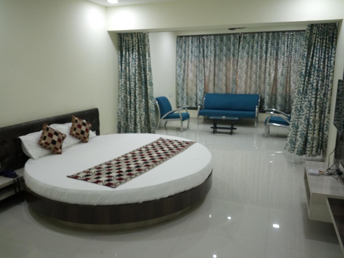 Casa Green Hotel Shirdi Exterior photo